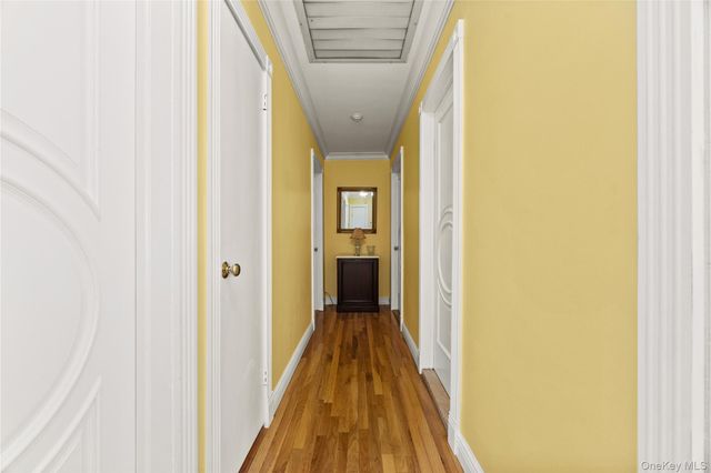 1265 Hollywood Avenue, Bronx, NY 10461