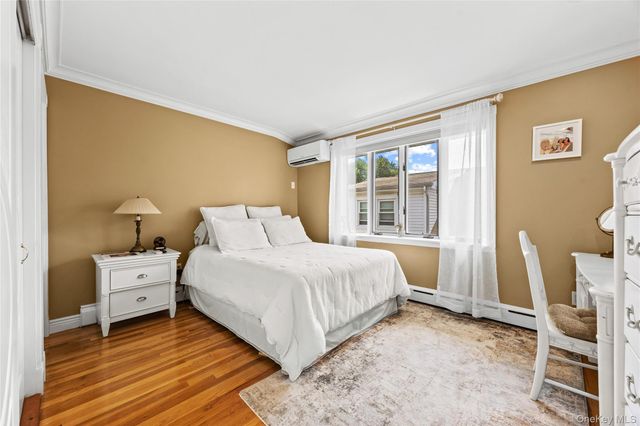 1265 Hollywood Avenue, Bronx, NY 10461