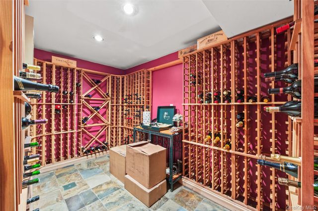 1265 Hollywood Avenue, Bronx, NY 10461