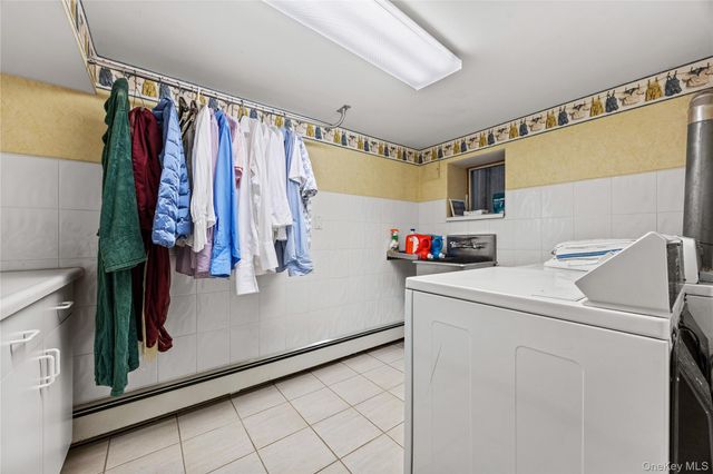 1265 Hollywood Avenue, Bronx, NY 10461