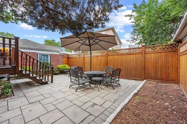 1265 Hollywood Avenue, Bronx, NY 10461
