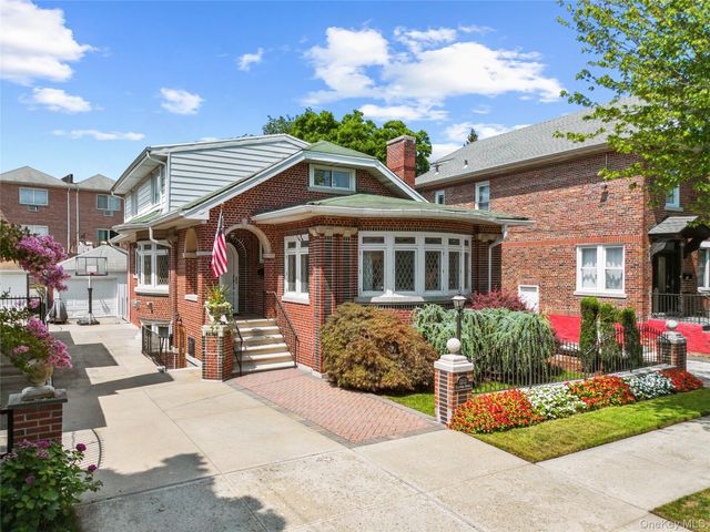 1265 Hollywood Avenue, Bronx, NY 10461