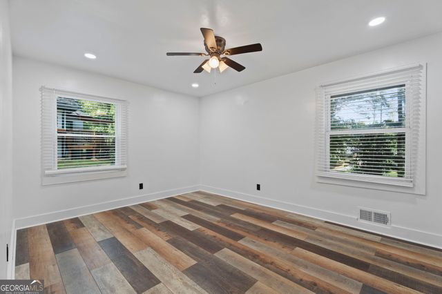 2783 Ben Hill Road, East Point, GA 30344