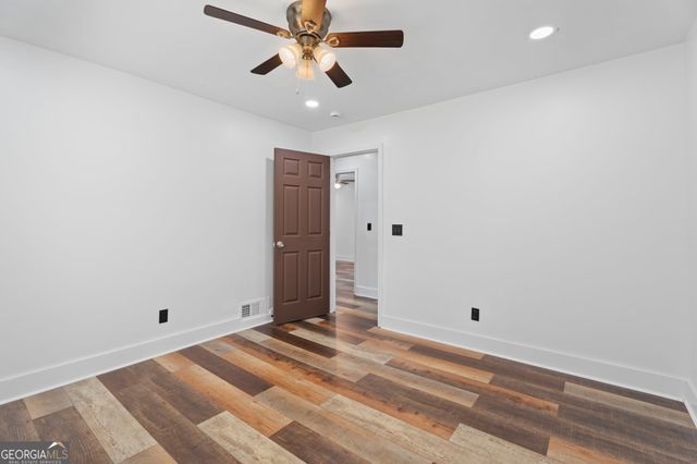 2783 Ben Hill Road, East Point, GA 30344