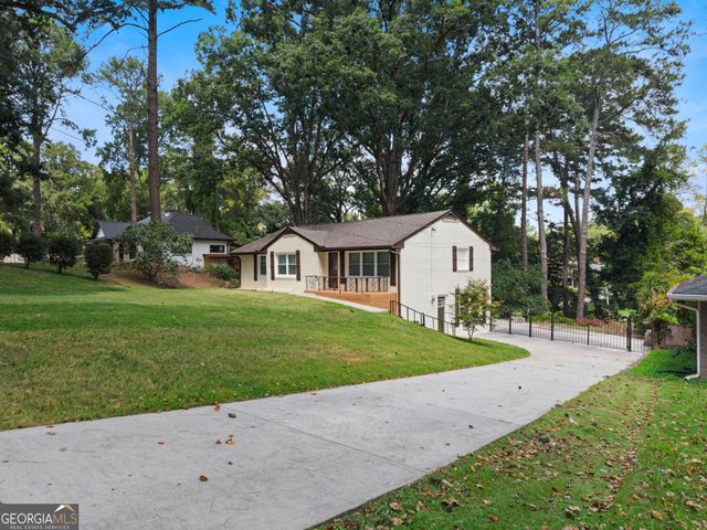 2783 Ben Hill Road, East Point, GA 30344