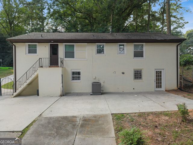 2783 Ben Hill Road, East Point, GA 30344