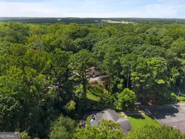 2783 Ben Hill Road, East Point, GA 30344