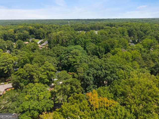 2783 Ben Hill Road, East Point, GA 30344