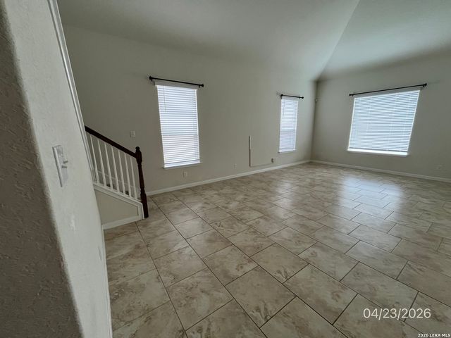 368 Walnut CRK, New Braunfels, TX 78130