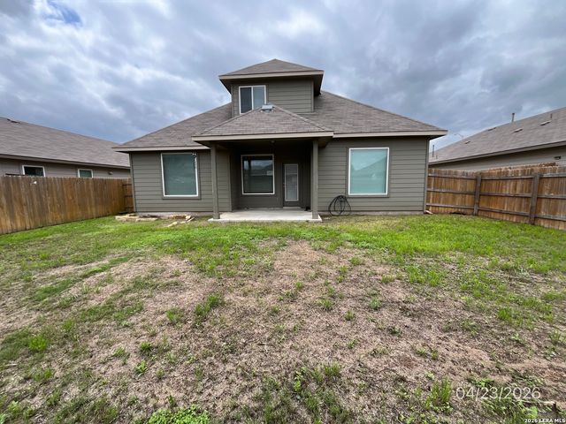 368 Walnut CRK, New Braunfels, TX 78130