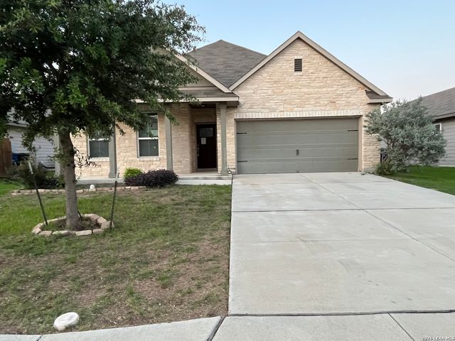 368 Walnut CRK, New Braunfels, TX 78130