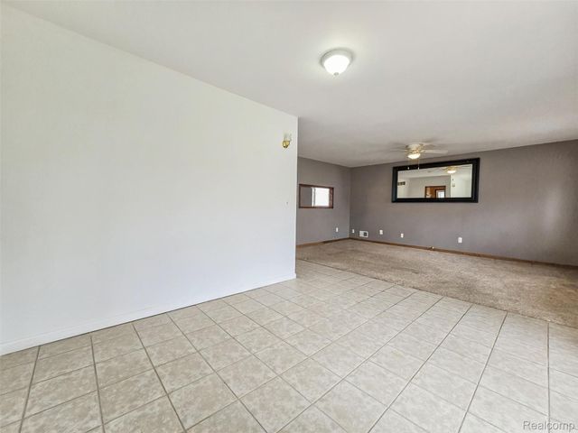 26734 Barrington Street, Madison Heights, MI 48071