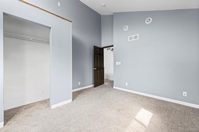 26734 Barrington Street, Madison Heights, MI 48071