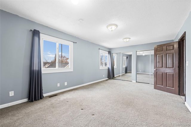 26734 Barrington Street, Madison Heights, MI 48071