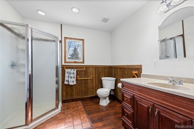 26734 Barrington Street, Madison Heights, MI 48071