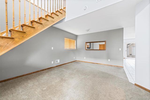 26734 Barrington Street, Madison Heights, MI 48071