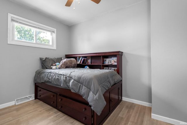 1606 E Fox Street, South Bend, IN 46613