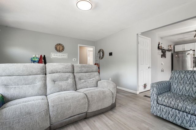 1606 E Fox Street, South Bend, IN 46613