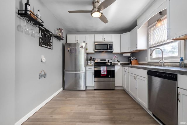 1606 E Fox Street, South Bend, IN 46613