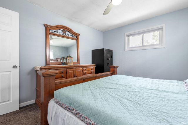 1606 E Fox Street, South Bend, IN 46613