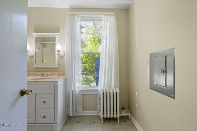 101 Fairview Avenue, Altamont, NY 12009