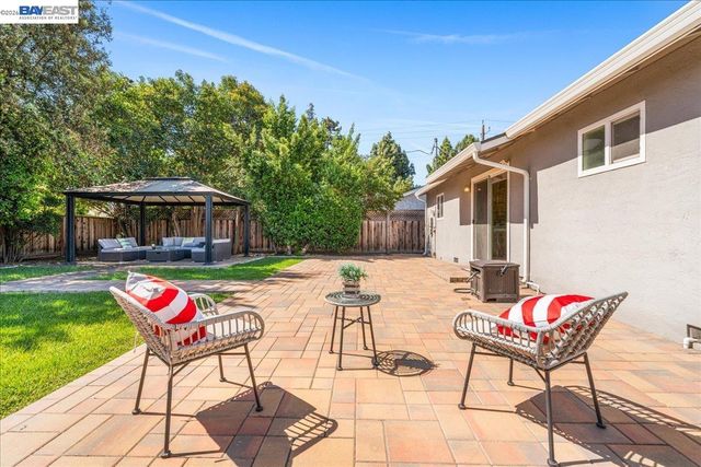 5084 Hilo St, Fremont, CA 94538