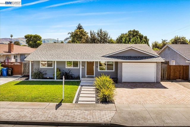 5084 Hilo St, Fremont, CA 94538