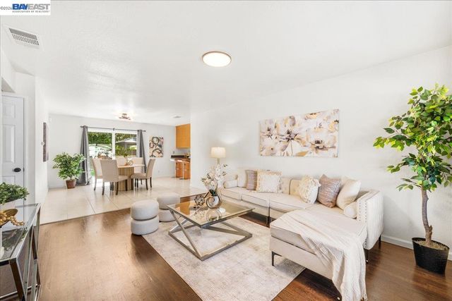5084 Hilo St, Fremont, CA 94538