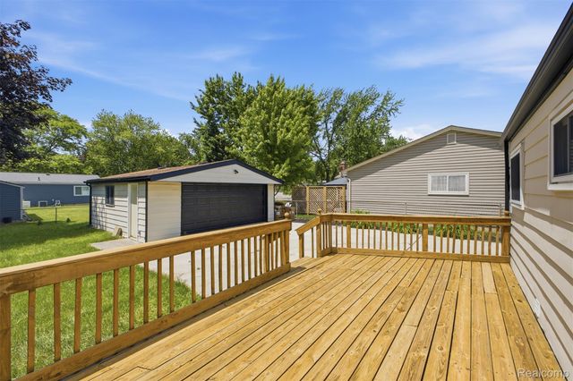 1260 S John Hix Street, Westland, MI 48186