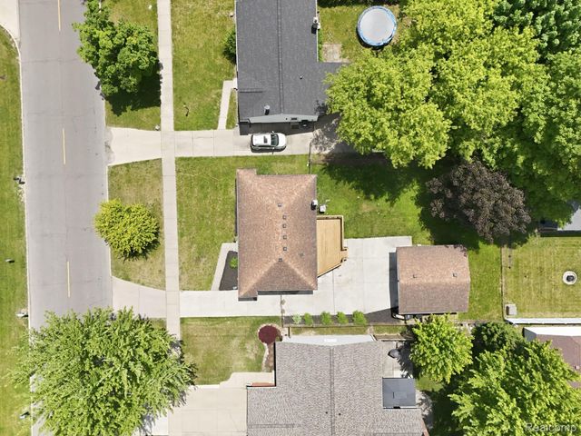 1260 S John Hix Street, Westland, MI 48186