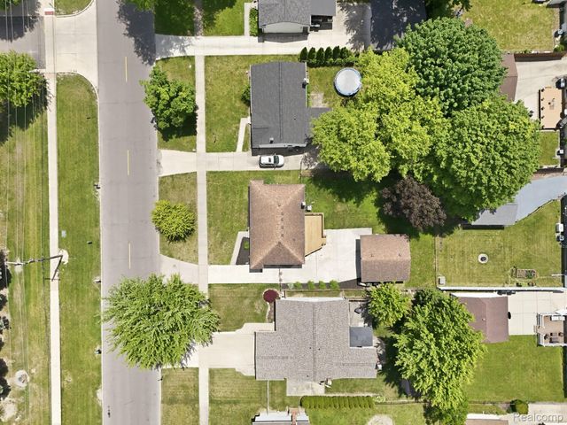1260 S John Hix Street, Westland, MI 48186