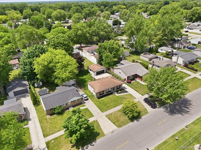 1260 S John Hix Street, Westland, MI 48186