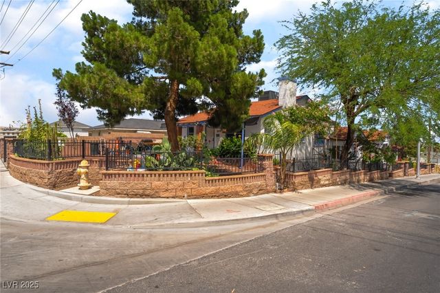 300 North 14th Street, Las Vegas, NV 89101