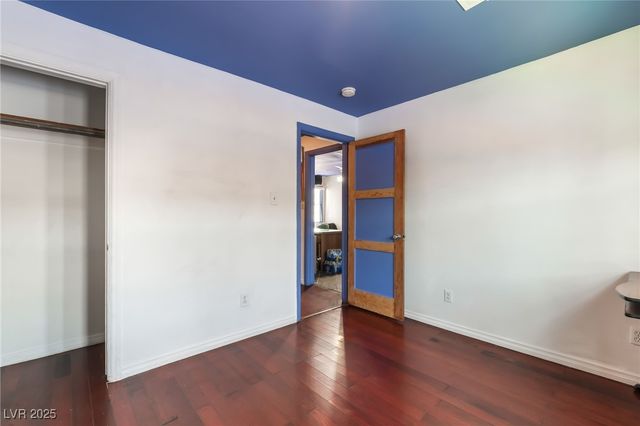 300 North 14th Street, Las Vegas, NV 89101