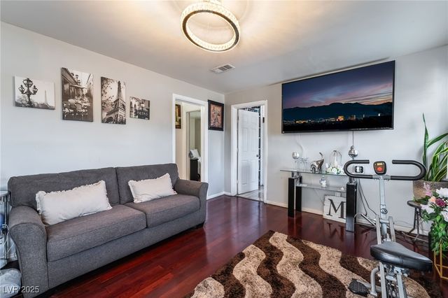 300 North 14th Street, Las Vegas, NV 89101