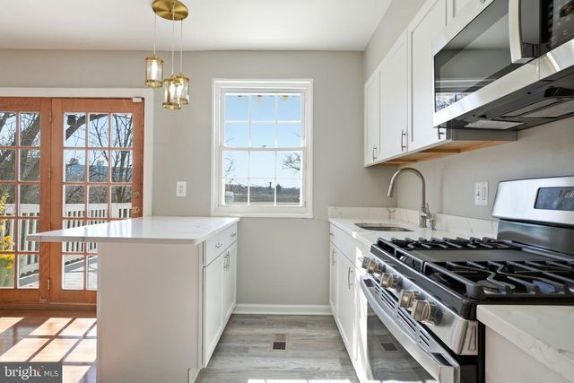 657 BRANDYWINE ST SE, Washington, DC 20032