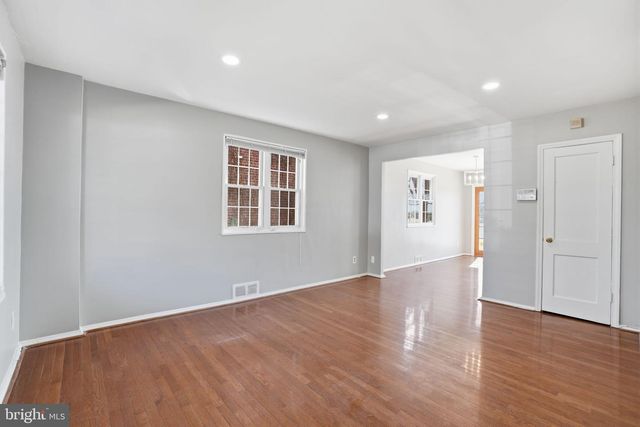 657 BRANDYWINE ST SE, Washington, DC 20032