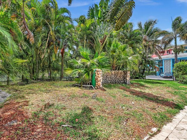 518 N Riverside Drive, Pompano Beach, FL 33062