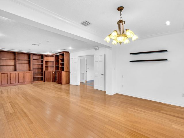 518 N Riverside Drive, Pompano Beach, FL 33062