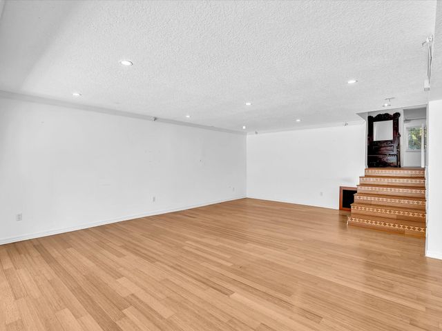 518 N Riverside Drive, Pompano Beach, FL 33062