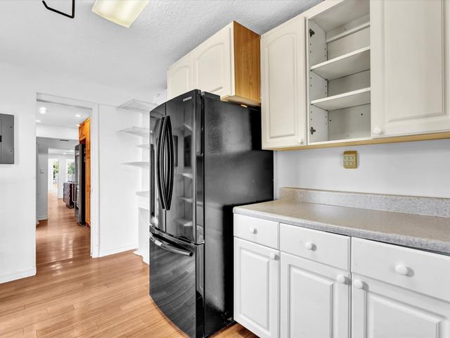 518 N Riverside Drive, Pompano Beach, FL 33062