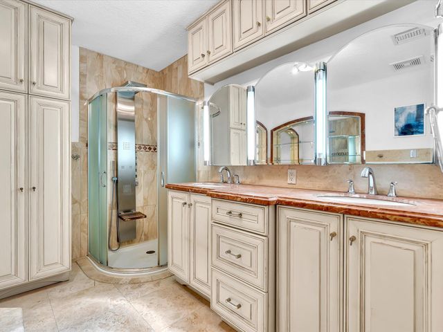 518 N Riverside Drive, Pompano Beach, FL 33062