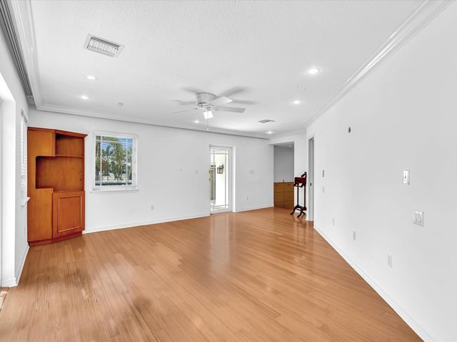 518 N Riverside Drive, Pompano Beach, FL 33062