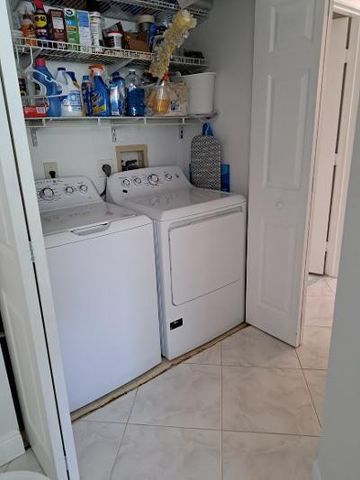 5147 Europa Drive I, Boynton Beach, FL 33437