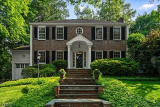 14 Kenneth Rd, Montclair Twp., NJ 07043
