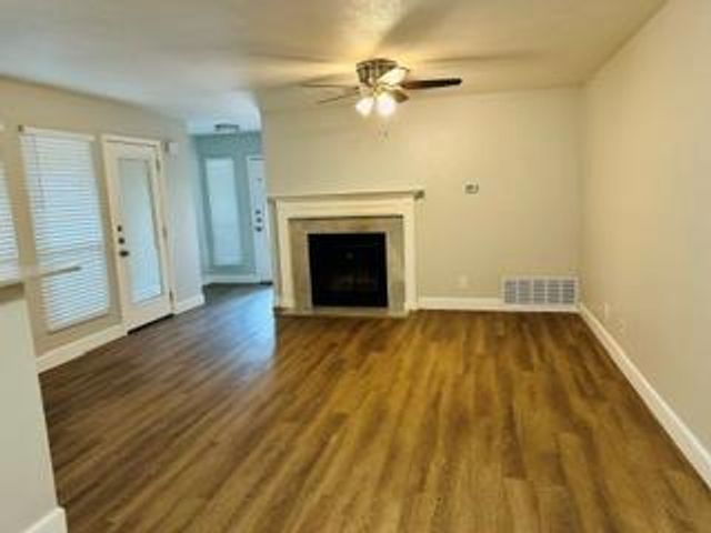 371 Fantail LOOP A, Lakeway, TX 78734