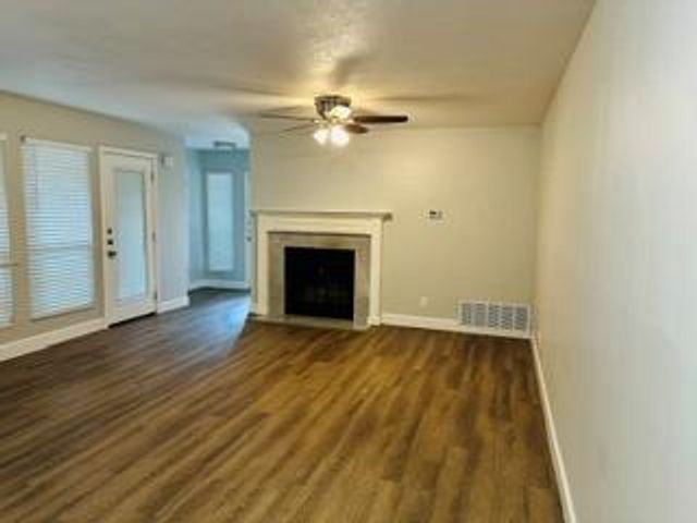 371 Fantail LOOP A, Lakeway, TX 78734