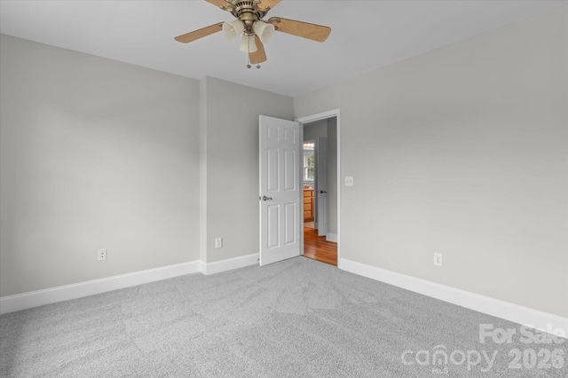 136 Summerchase Lane, Mooresville, NC 28117
