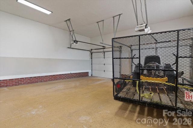 136 Summerchase Lane, Mooresville, NC 28117