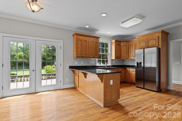 136 Summerchase Lane, Mooresville, NC 28117